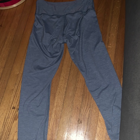 lululemon athletica Pants - Blue cropped Lululemon leggings